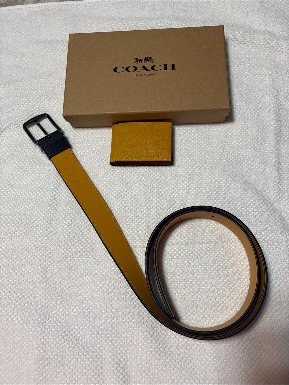 Coach Men’s Reversible Mustard Yellow Leather Belt and Card Wallet Set